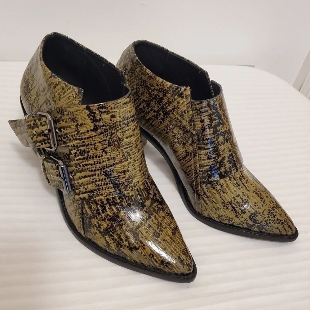 NWOB Tibi Billie Lizard Embossed Leather Ankle Booties Size 36, Unique, Sharp